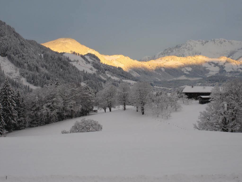 Haus Christin Hotel Aurach bei Kitzbuehel Buitenkant foto